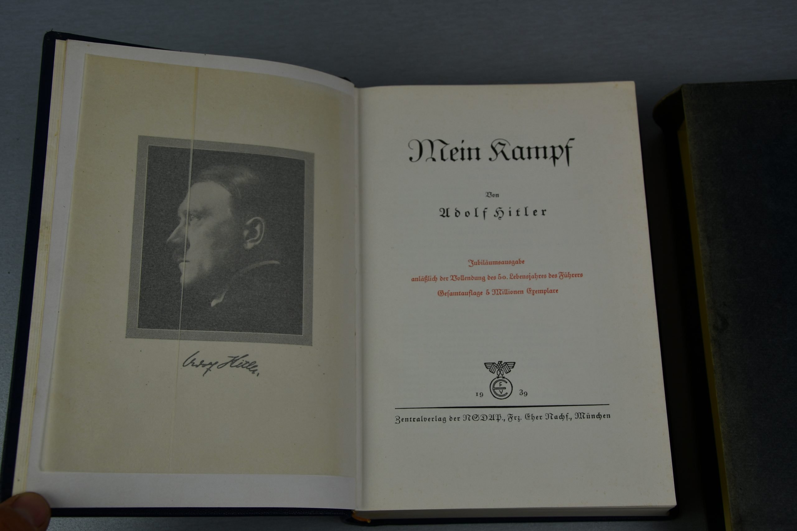 Mein Kampf jubilee edition for the 50th birthday of Adolf Hitler 1939 — image 7