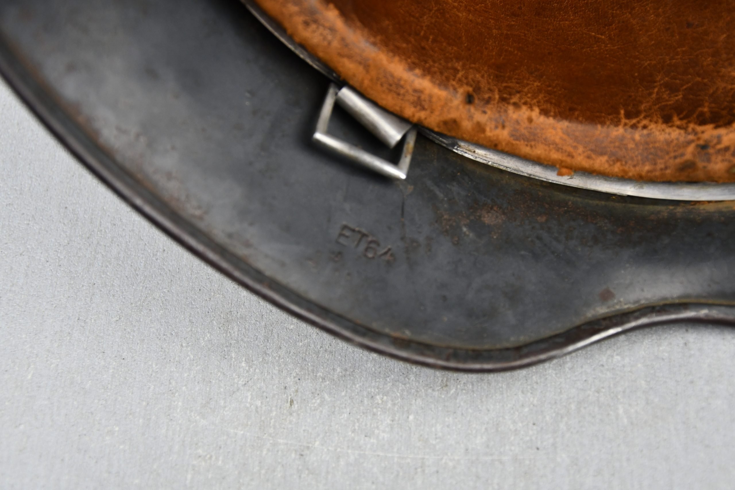 Early M35 Luftwaffe double decal steel helmet with droop tail eagle ET64 1938 — image 12