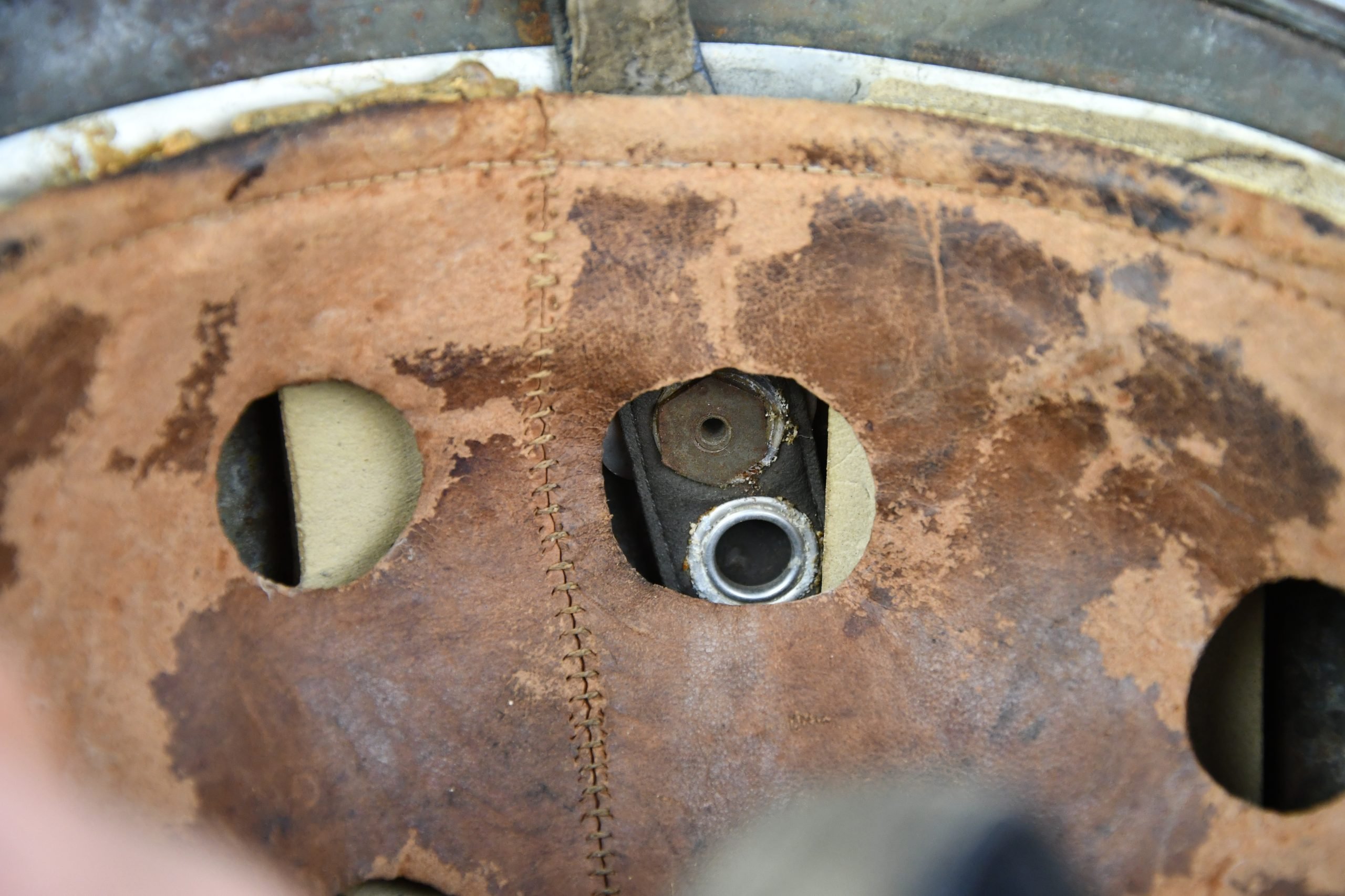 M38 Luftwaffe single decal paratrooper 'Fallschirmjäger' helmet ET68 — image 13