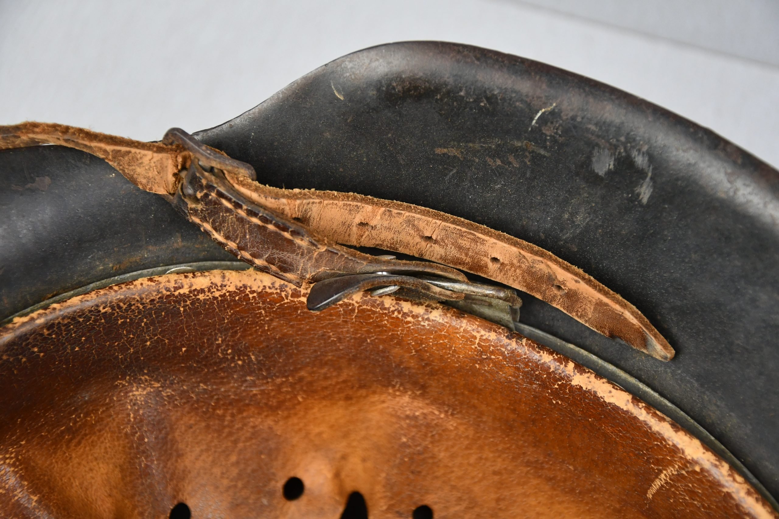 M42 Luftwaffe single decal steel helmet ET64 — image 10