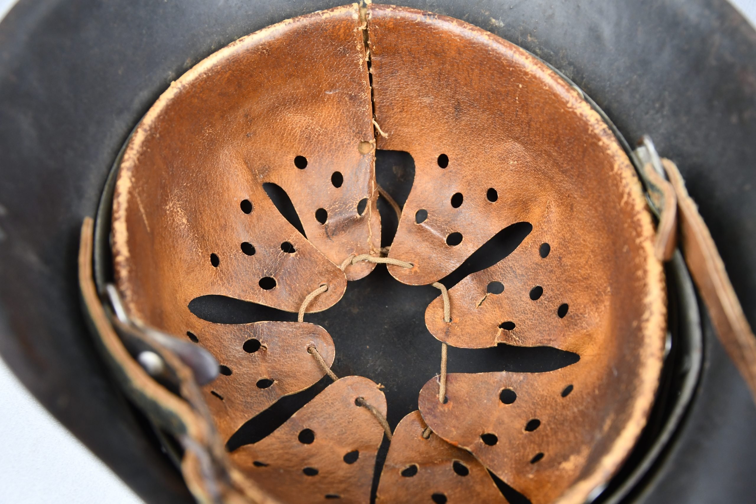 M42 Luftwaffe single decal steel helmet ET64 — image 13