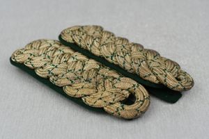 WW1 German administatrion officer shoulder boards