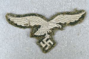Luftwaffe breast eagle on green HBT cloth