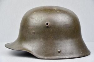 WW1 M16 German steel helmet EF64