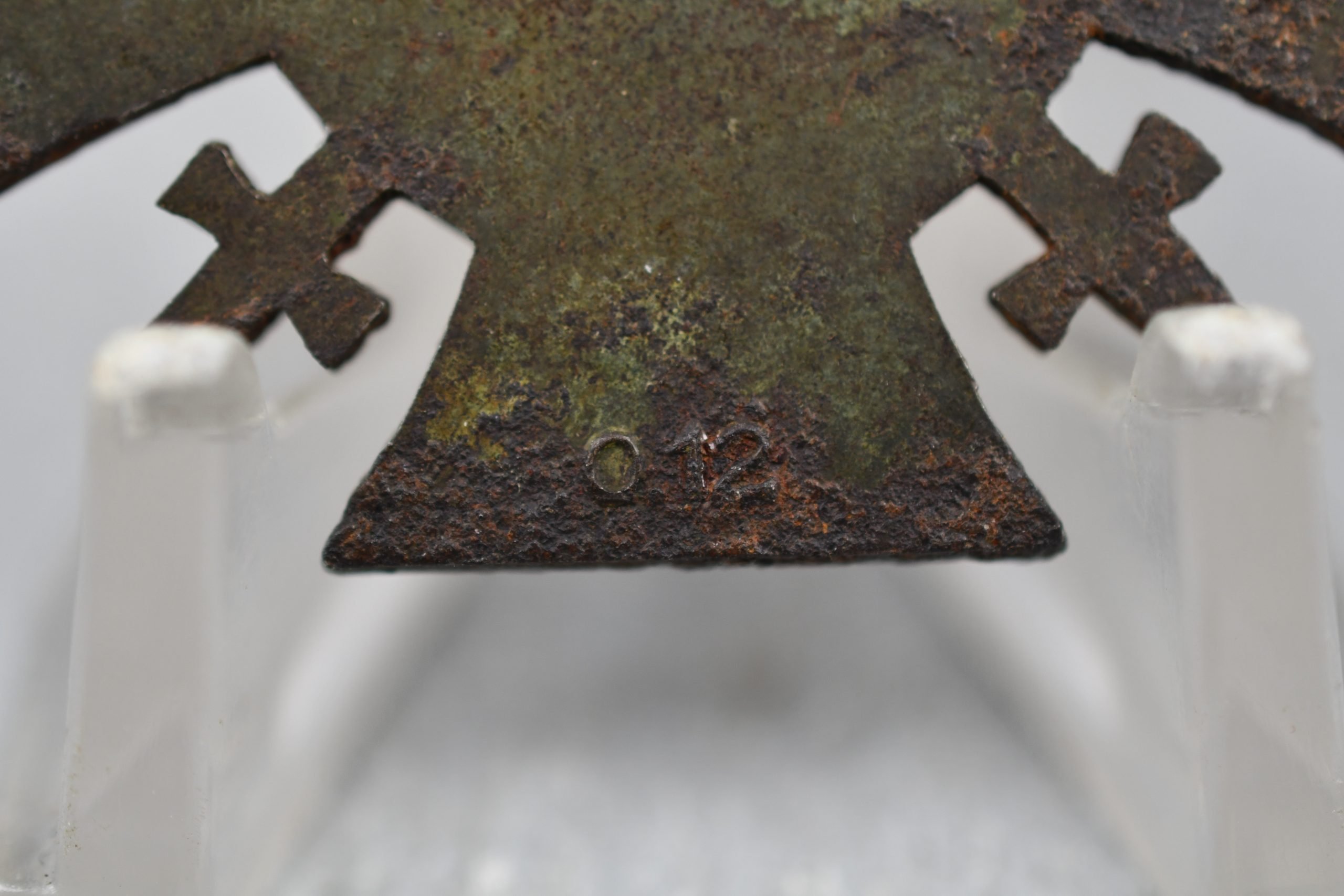 WW1 German Cross of Honor for Frontline Fighters 1914-1918 'Ehrenkreuz für Frontkämpfer' by Q.12 — image 3