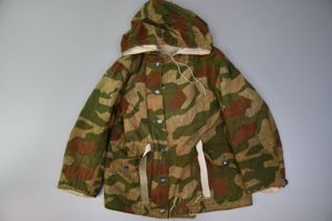 RARE Wehrmacht reversible winter parka in reversed splittertarn camouflage pattern with RBNr.