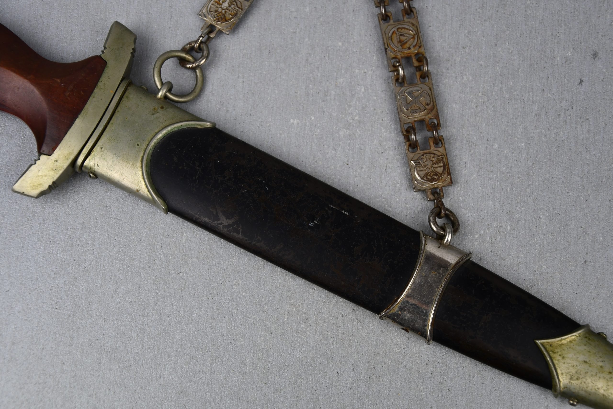 Early M33 NSKK dagger by F.W. Backhaus with Assmann chain — image 3