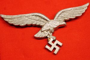 WW2 German Luftwaffe Cap Eagle with maker code