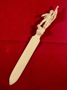 Rare Boer War Celluloid Letter Opener Depicting a Boer Soldier Holding a Flag – Possibly a member of The Thornycroft Mounted Infantry – 'Angels on Horseback' c1900