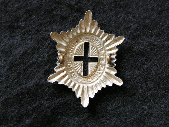 WW2 Canadian Governor Generals Foot Guards Cap Badge
