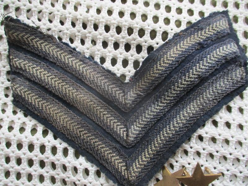 ORIGINAL WW2 RAF Aircrew SIGNALS SINGNALER Brevet & SGT RANK STRIPES & generals STARS