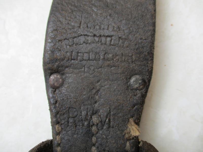 original WW2 GERMAN ARMY / Waffen SS / LUFTWAFFE K98 LEATHER bayonet frog DATED & MAKER MARKED