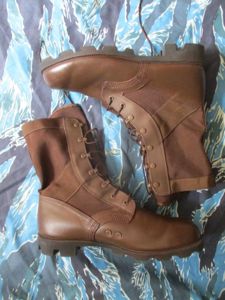 GENUINE wp BRITISH ARMY UKSF sas ISSUE JUNGLE COMBAT BOOTS mtp brown UK 11 m