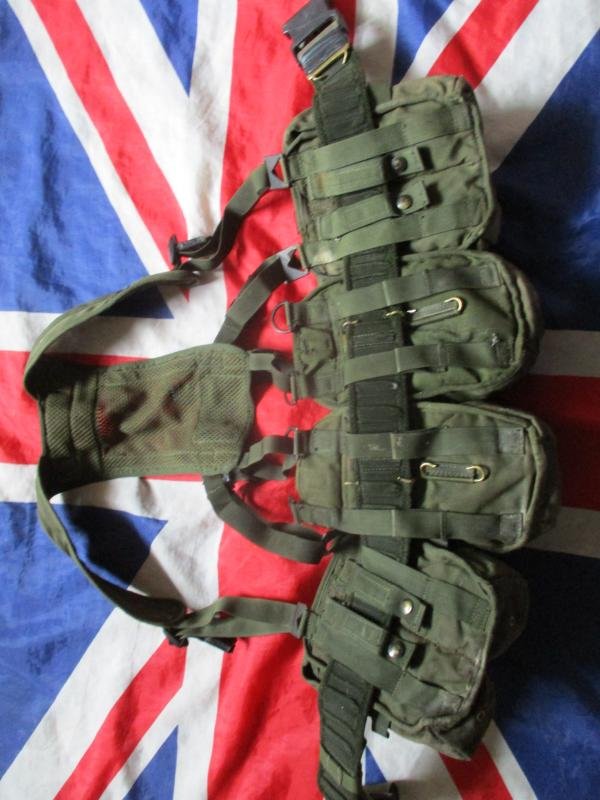 GULF WAR 1 BRITISH ARMY ISSUE OG GREEN PLCE sas belt kit INFANTRY WEBBING SET