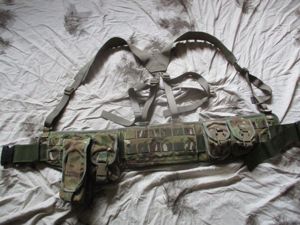 UK ISSUE OSPREY MOLLE webbing belt HIP PAD battle shooters MTP MULTICAM & pouchs