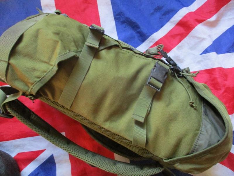 KARRIMOR SF UKSF sas SABRE 30L DAY SACK PATROL PACK munro OG GREEN