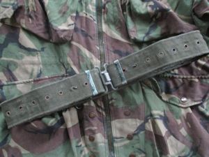 real BRITISH ARMY / PARACHUTE REGIMENT ISSUE 58 PATTERN WEBBING BELT