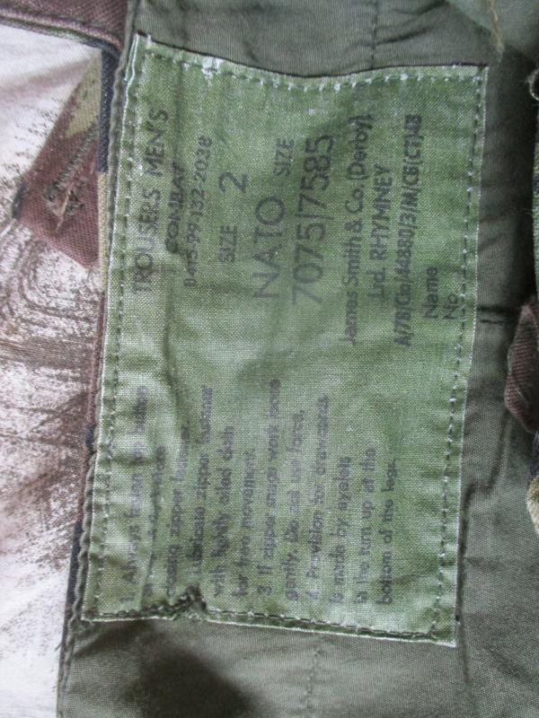 BRITISH ARMY ISSUE 1968 68 DPM CAMO COMBAT trousers pants FALKLANDS WAR size 2 medium 34' MINT CONDITION