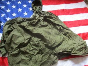 1980 dated US ARMY USMC issue waterproof PONCHO VIETNAM WAR STYLE og green