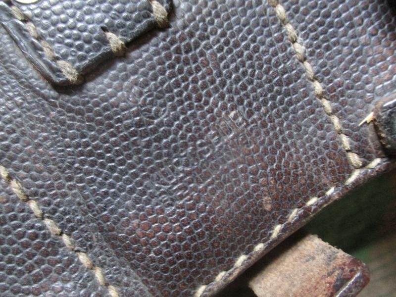 Original Genuine REAL pair of WW2 GERMAN ARMY / Waffen SS K98 BLACK LEATHER POUCH s
