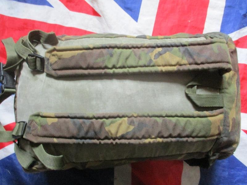 ORIGINAL old skool 80s - 90s era ARKTIS dpm camo 30L DAY SACK PATROL PACK munro