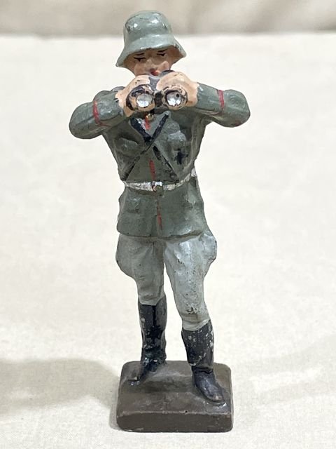Original Nazi Era German Army Toy Soldier Officer with Binoculars, LINEOL