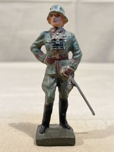 Original Nazi Era German Toy Soldier Officer Standing with Sword, LINEOL