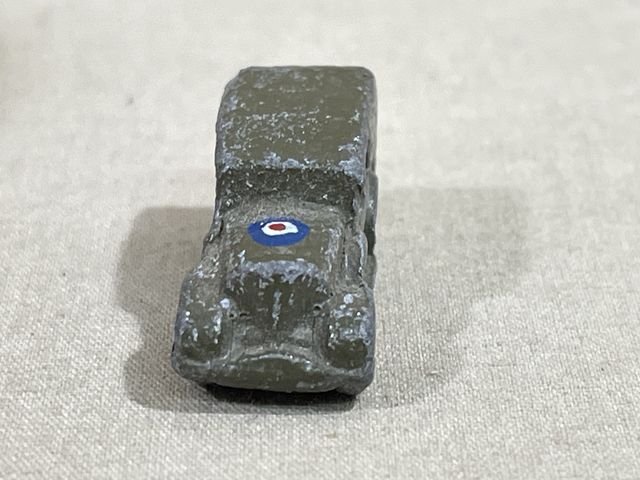 Original WWII Era German Wehrmacht Tactical Representation, British Car — image 3