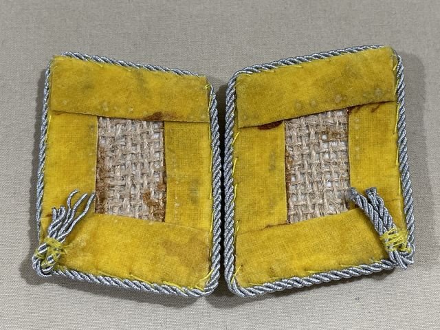 REPRODUCTION WWII German Luftwaffe Flight/Fallschirmjðger Oberstleutnant's Collar Tabs, Pair — image 4