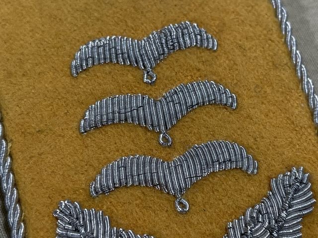 REPRODUCTION? WWII German Luftwaffe Flight/Fallschirmjðger Hauptmann Collar Tabs, Pair — image 5
