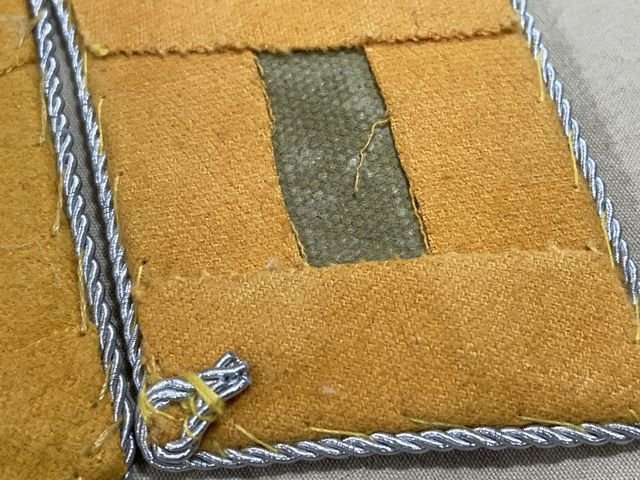 REPRODUCTION? WWII German Luftwaffe Flight/Fallschirmjðger Hauptmann Collar Tabs, Pair — image 8