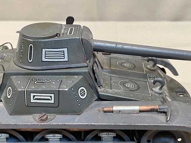 POSTWAR German Mechanical Toy Tank, Gescha Patent — image 11