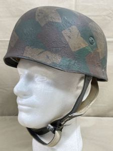 REPRODUCTION WWII German Camouflaged Fallschirmjðger Helmet