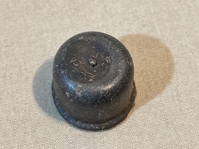 Original WWII German Mauser Kar98K Rubber Muzzle Cover — image 3