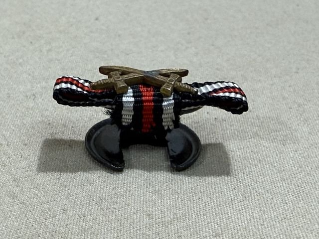 Original Pre-WWII German Lapel Button Hole Ribbon, UNISSUED — image 2