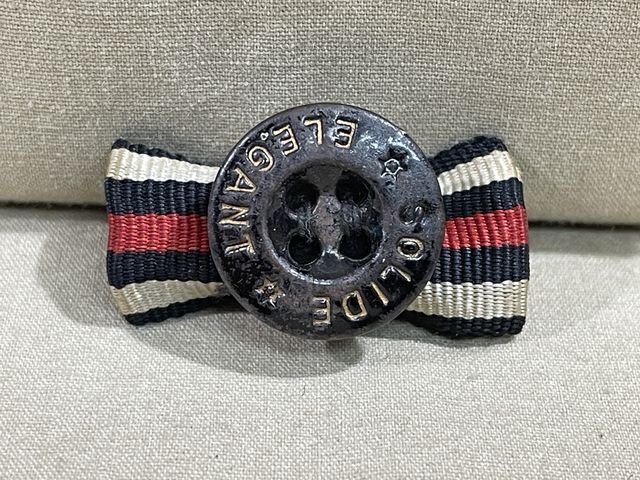 Original Pre-WWII German 3-Position Button Hole Ribbon, 1914 Iron Cross — image 3