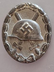 Silver Wound Badge