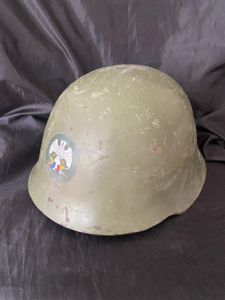 YUGOSLAVIAN PEOPLE'S ARMY NE44 HELMET
