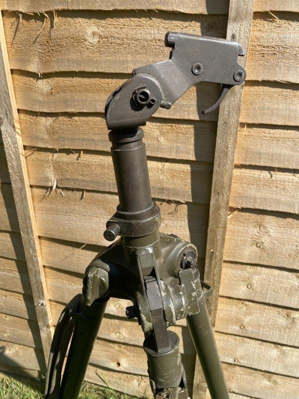 MG53/ MG42 ANTI-AIRCRAFT TRIPOD — image 2