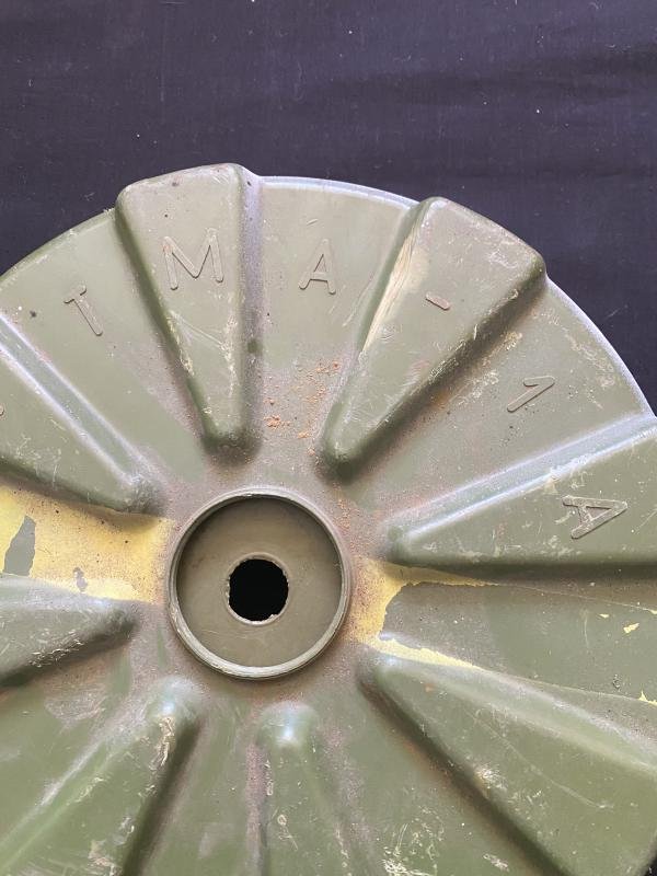 YUGOSLAVIAN VTMA-1A ANTI-TANK MINE (INERT) — image 2