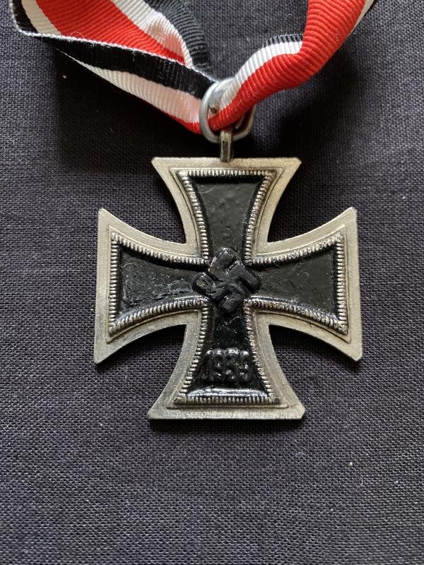 REPRODUCTION WW2 GERMAN KNIGHTS CROSS — image 2