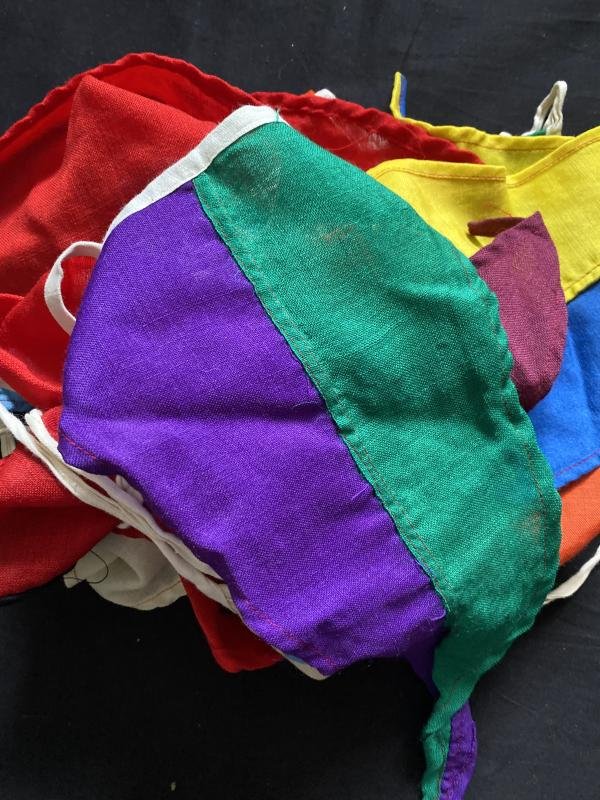 LARGE FLAG BUNTIN — image 2