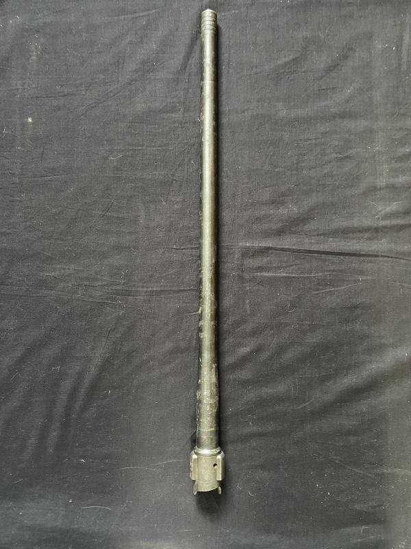 DEACTIVATED WW2 GERMAN MG34 BARREL WITH RARE S/243 CODE