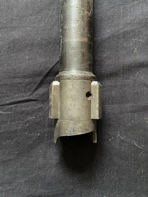 DEACTIVATED WW2 GERMAN MG34 BARREL WITH RARE S/243 CODE — image 2