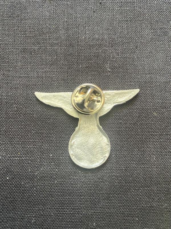 REPRODUCTION WW2 GERMAN SA/NSKK CAP EAGLE BADGE — image 2