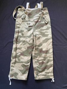 REPRODUCTION WW2 GERMAN REVERSIBLE CAMO PARKA TROUSERS