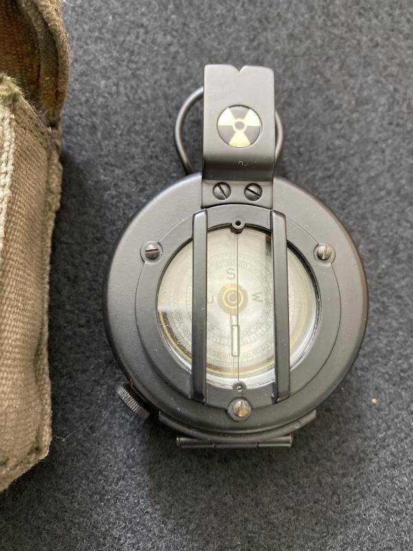 BRITISH FRANCIS BARKER M-73 COMPASS INA 58 PATTERN POUCH — image 2