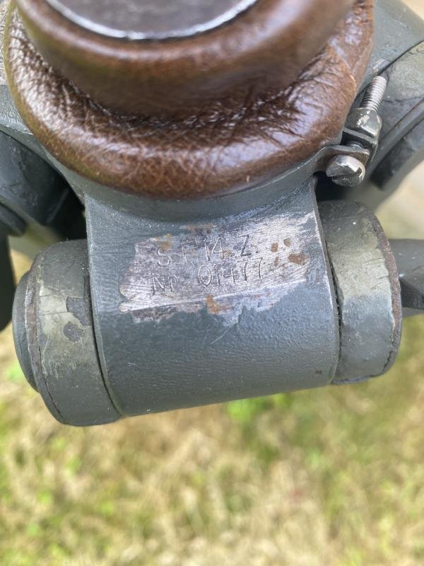 WW2 GERMAN CARL ZEISS JENA SF.14.Z BUNNY EARS TRIPOD — image 4