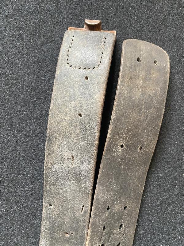 WW2 LATE WAR GERMAN LEATHER BELT — image 2