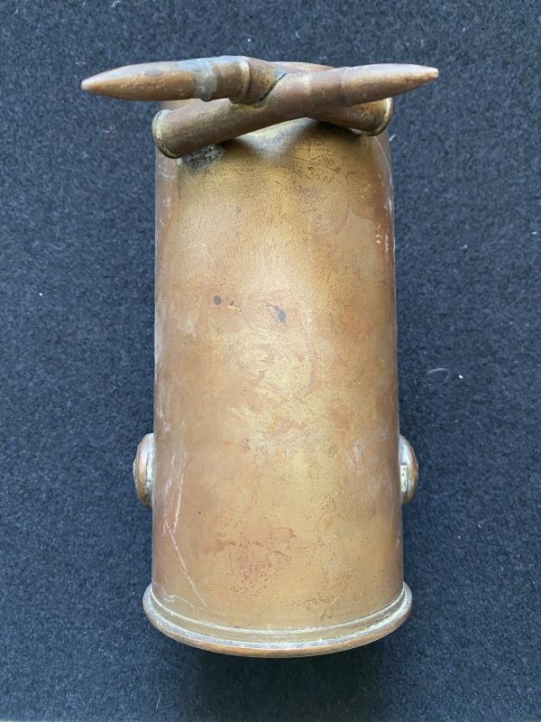 TRENCH ART HOLDER — image 3